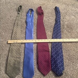 4 Designer Ties. -Michael Kors, Nautica,Vinyard Vines, Emilio Romano